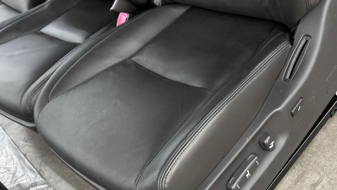 13代半皇冠底盘松散回炉重造,十三代皇冠彻底整备