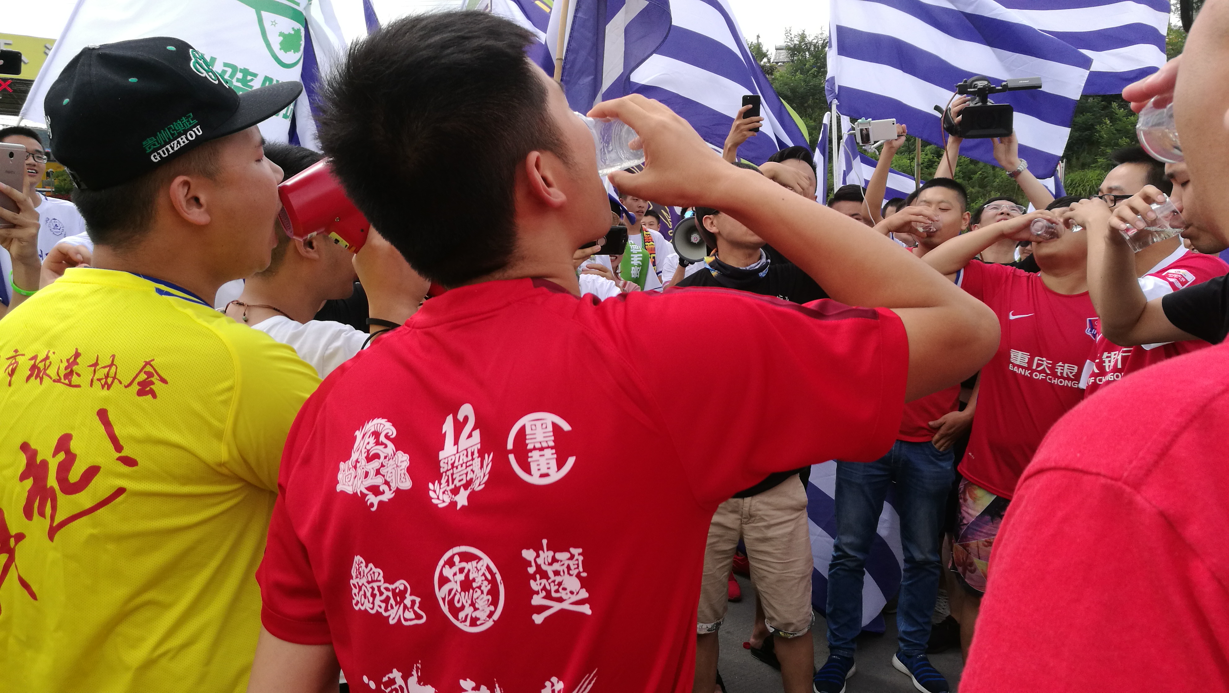 难忘的中超联赛,中超西南德比