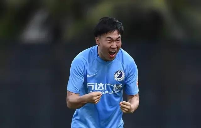 中超联赛大连人队最新战况,中超笔记