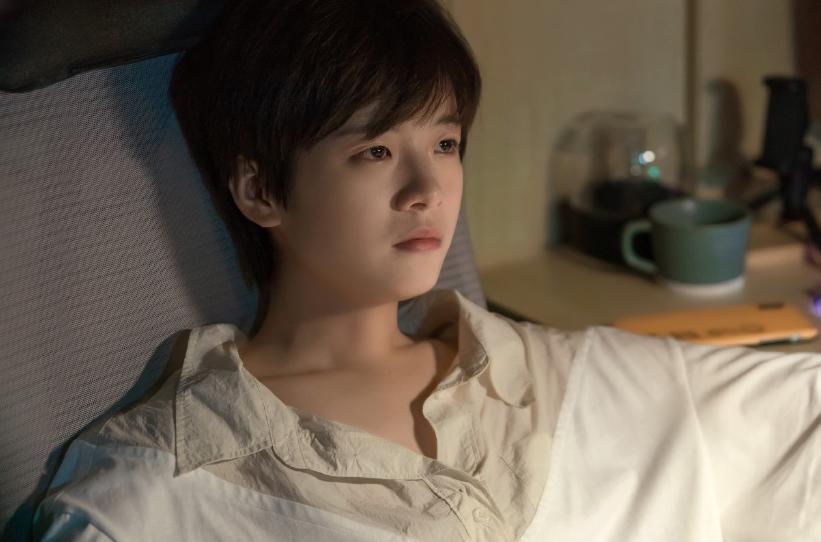 那些扮丑年轻却美若天仙女明星,曾经被嫌弃长得丑的女星