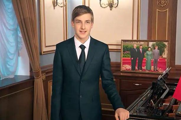 总统的糟糠之妻被分居27年，对方情人之子成第一儿子，很崇拜普京