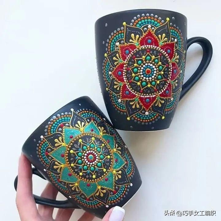 她用粗细不同的铅笔，棉签，牙签，筷子…竟把家里的旧物翻了个新