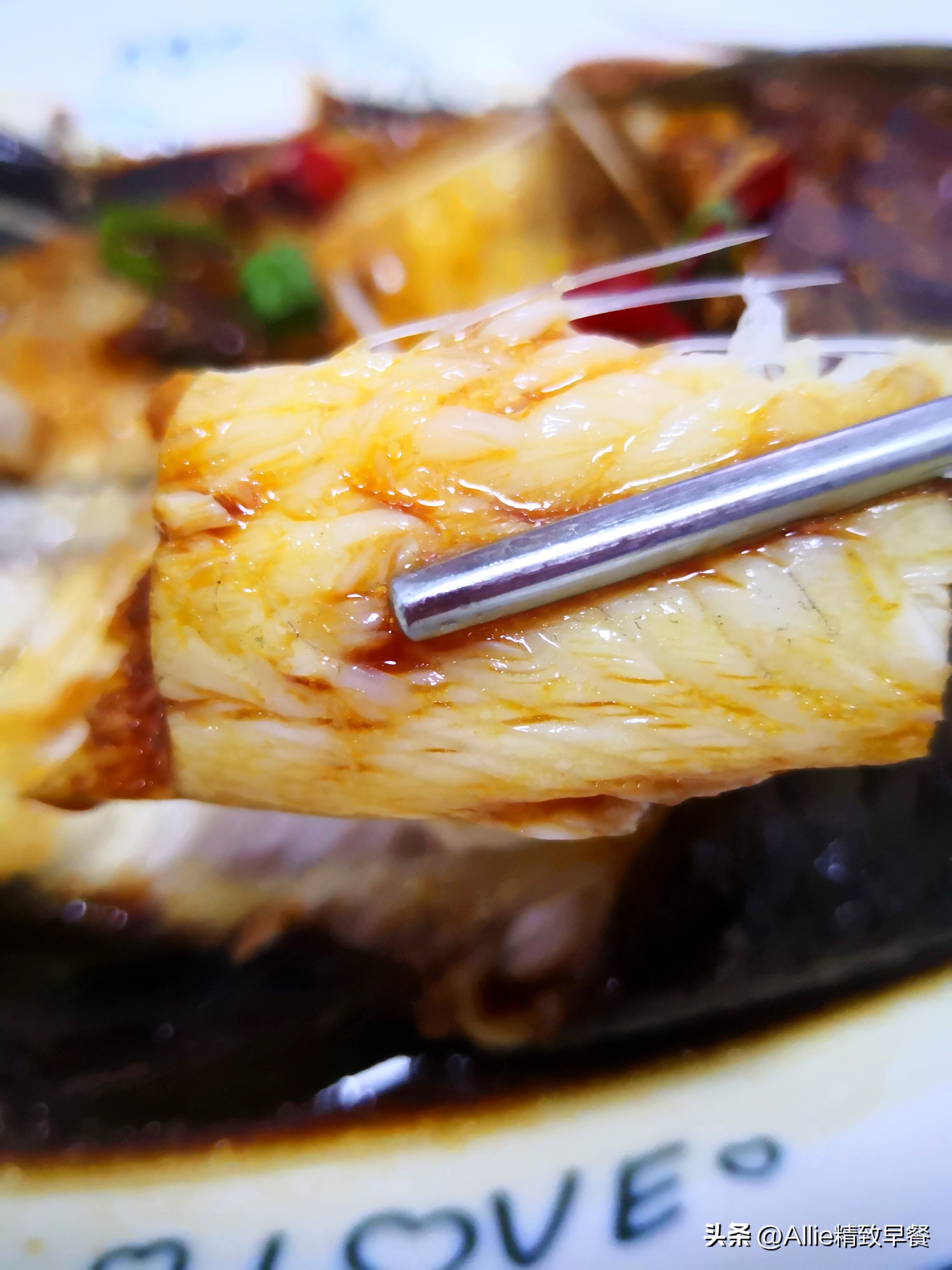 炖鱼不腥不放料酒的做法,不用料酒炖鱼怎么做好吃