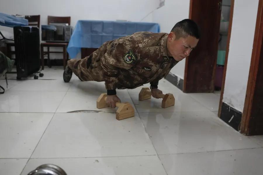 报告：我们属“虎”，必须虎！