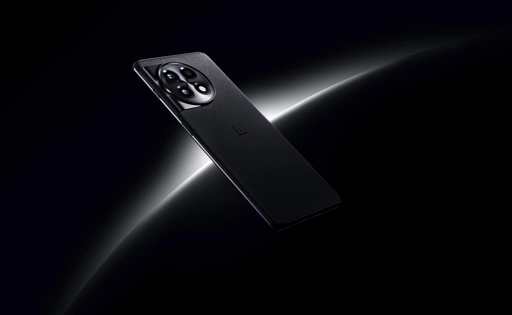 两千左右性价比高的手机红米k60,红米k60和iqooneo8和一加ace2怎么选