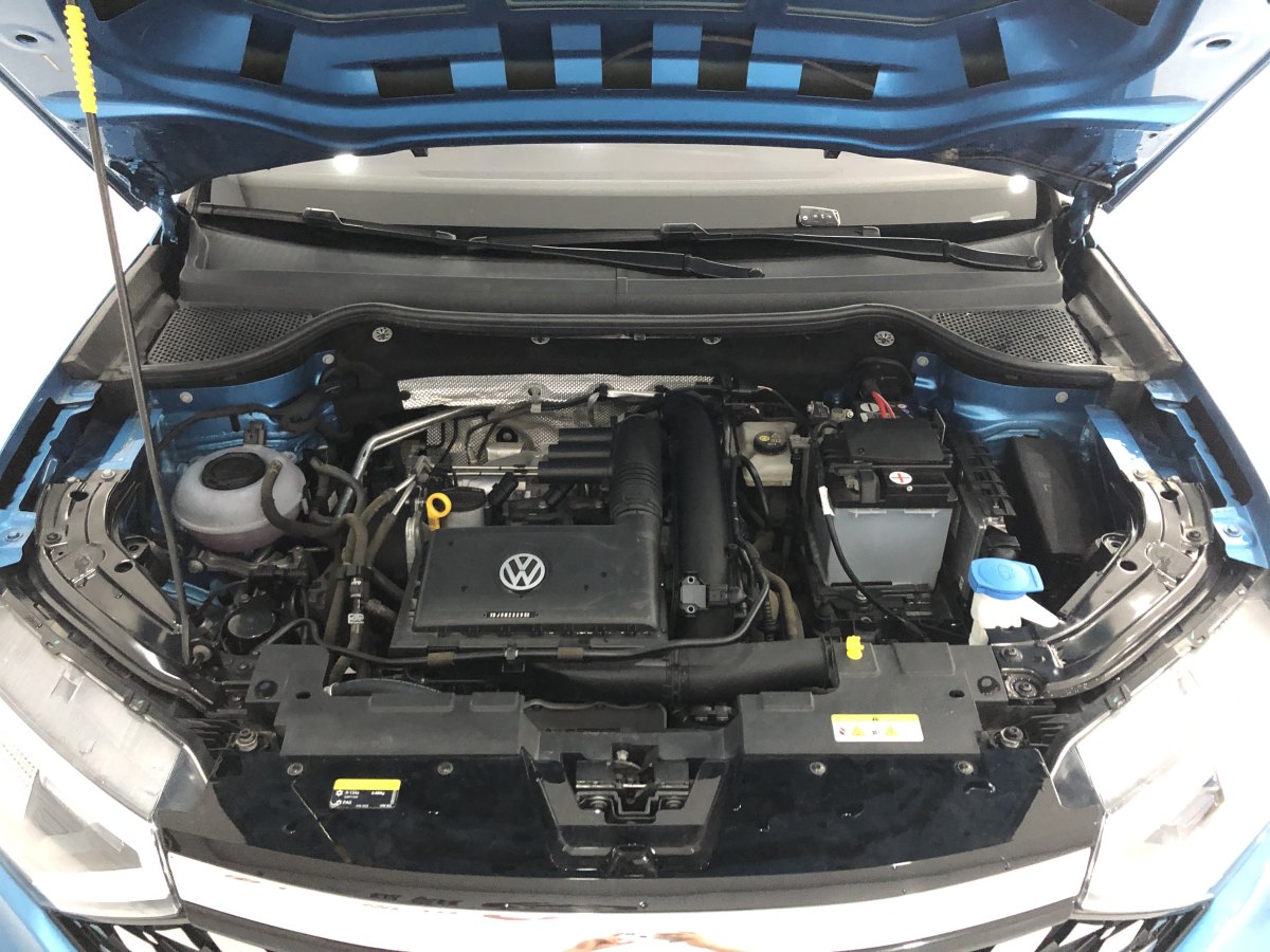 捷达vs7改装大众标志,捷达vs7车窗锁图解