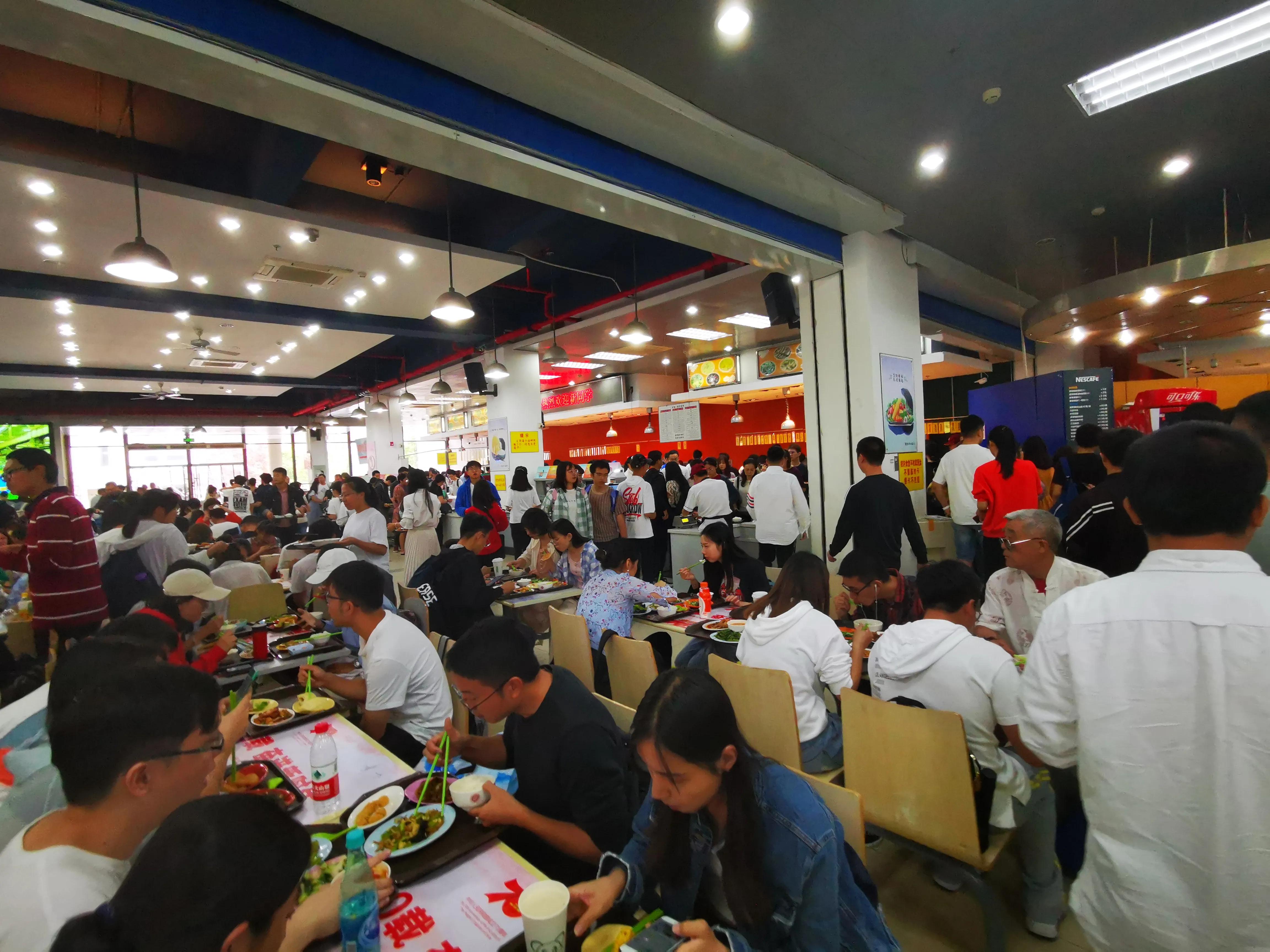 国内多所高校恢复校园预约参观,现在清华北大可以进去参观吗