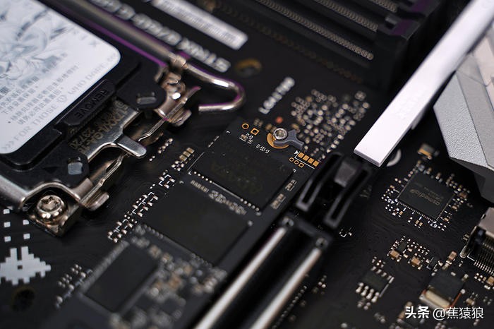 华硕rogstrixb760小吹雪价格,华硕rogstrixb760-g小吹雪装机