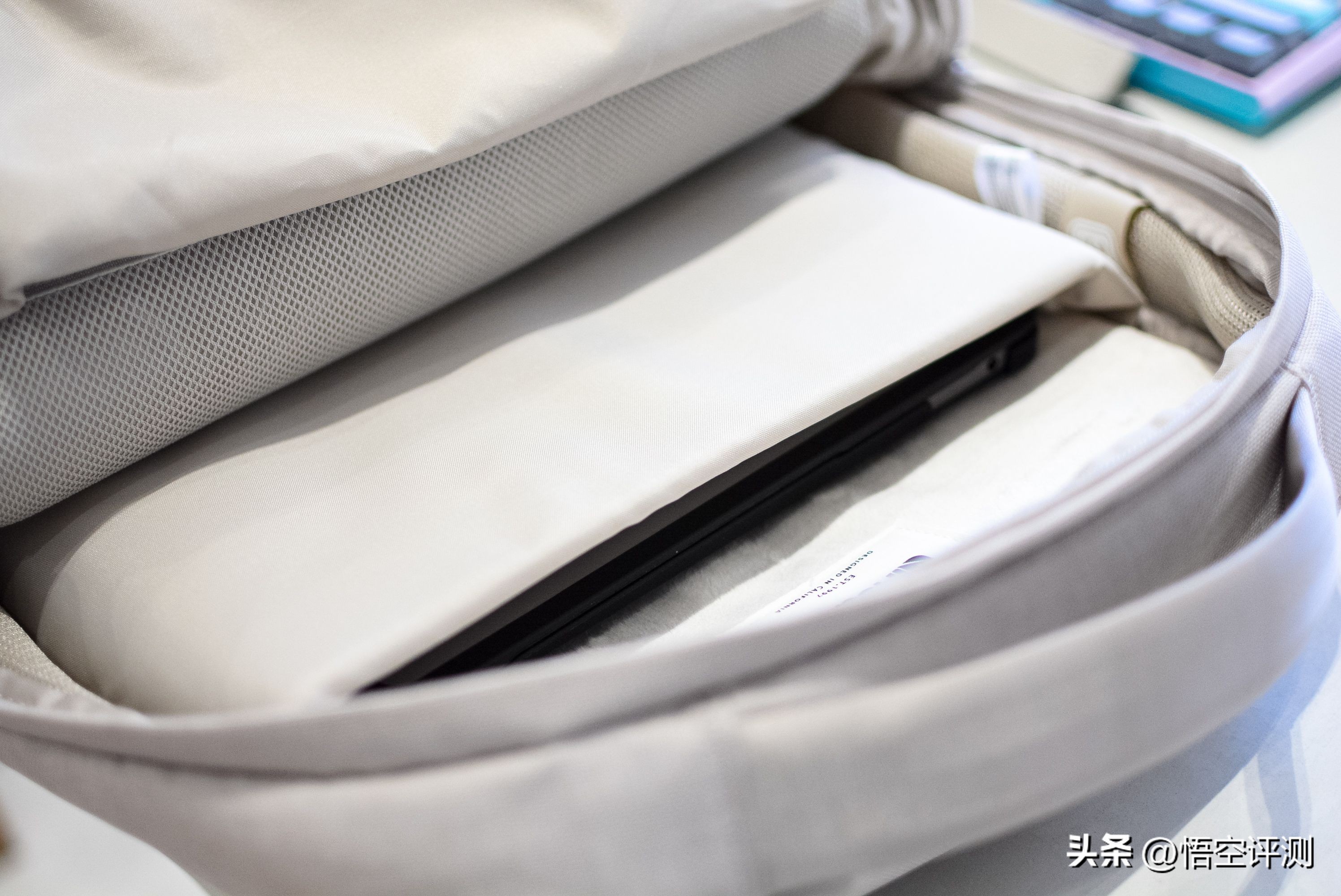 多格收纳旅行背包,多格收纳双肩包