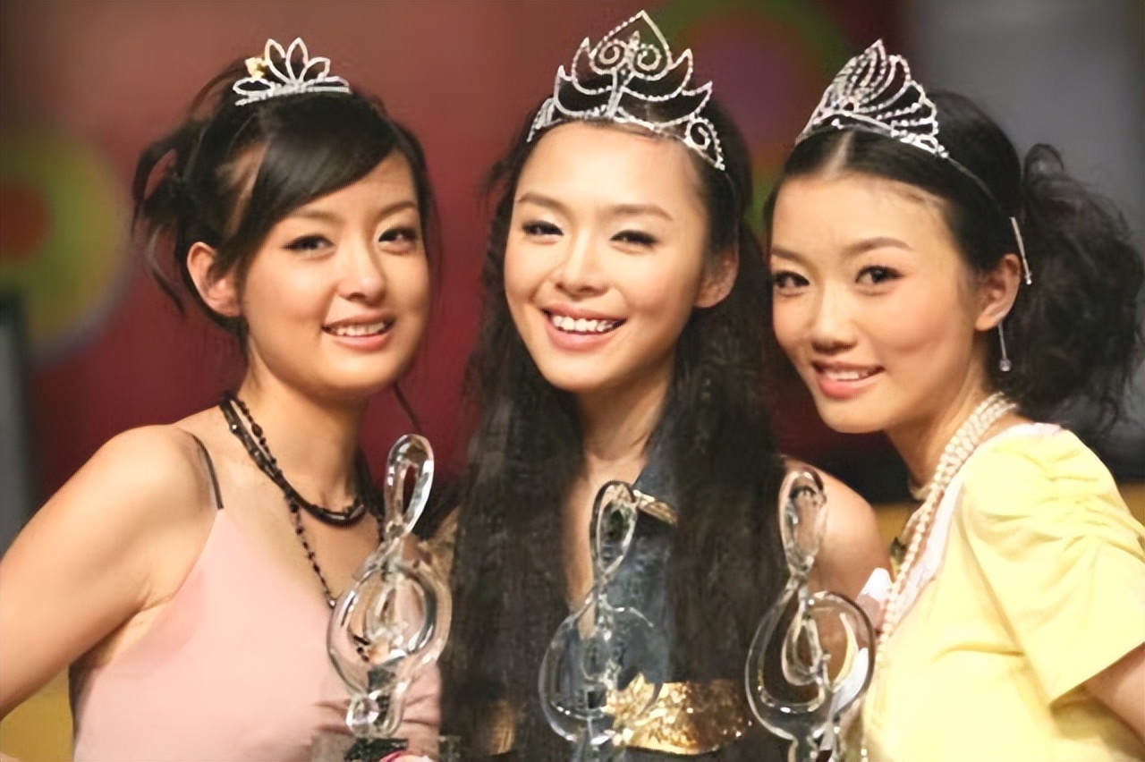 搴瑙掕壊浠嬬粛,搴婕斿憳