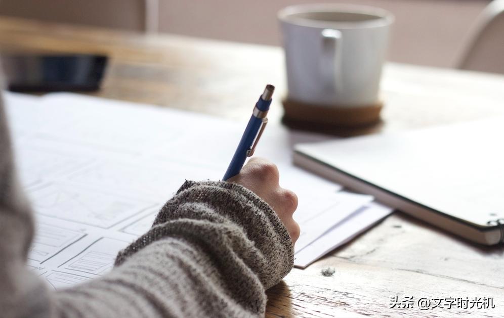 怎么写出爆款标题获得海量流量,怎样才能写出爆款文章