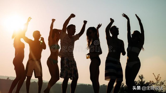 女子车祸被退彩礼,结婚前未婚夫出了车祸成残废