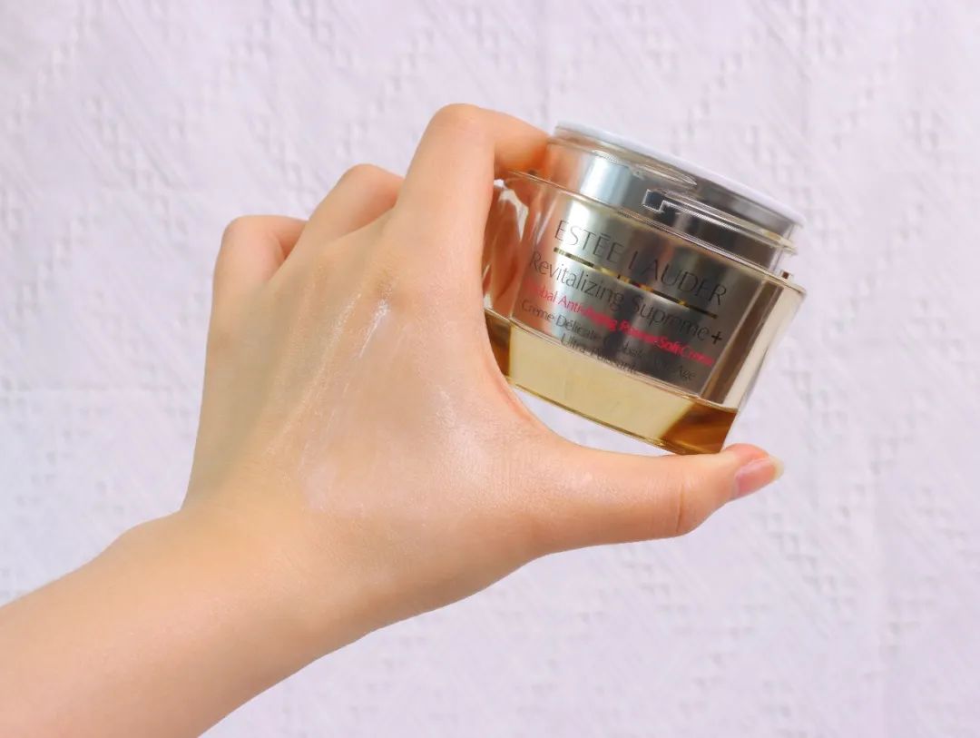 skii面霜和海蓝之谜面霜哪个好 (百优面霜35岁以上抗衰面霜推荐)