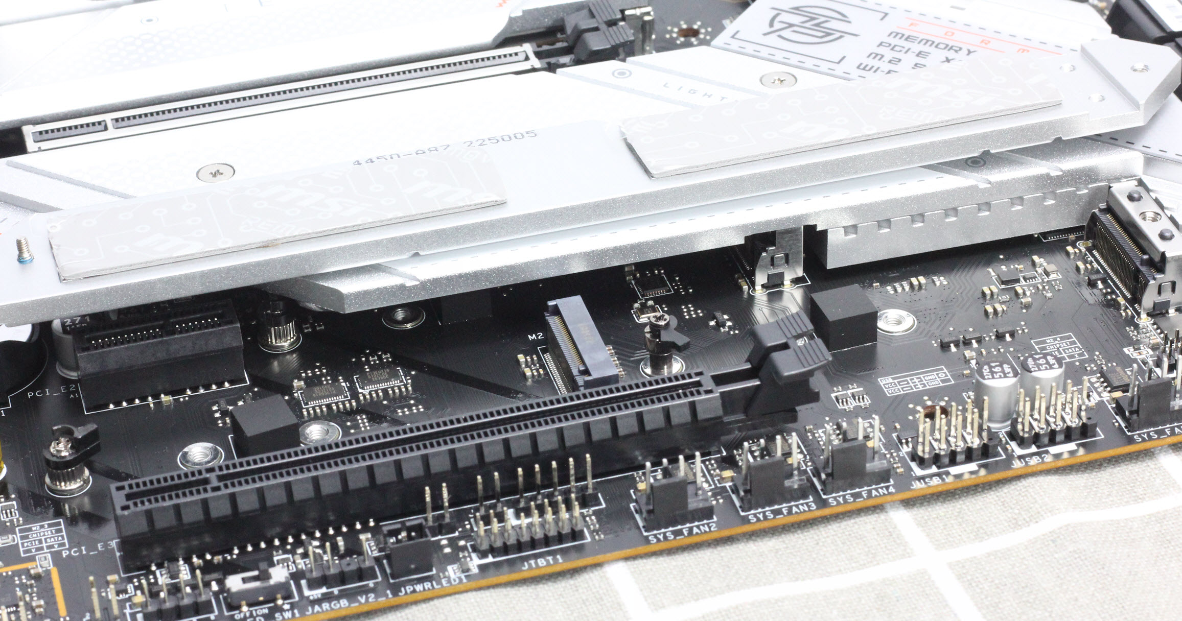 ddr56000对游戏有提升吗,七彩虹战斧赤焰ddr5