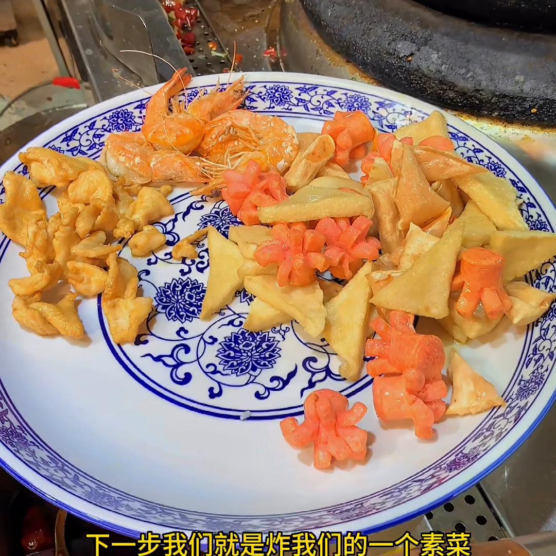 麻辣海鲜锅做法大全,麻辣海鲜大杂烩一锅炖的做法