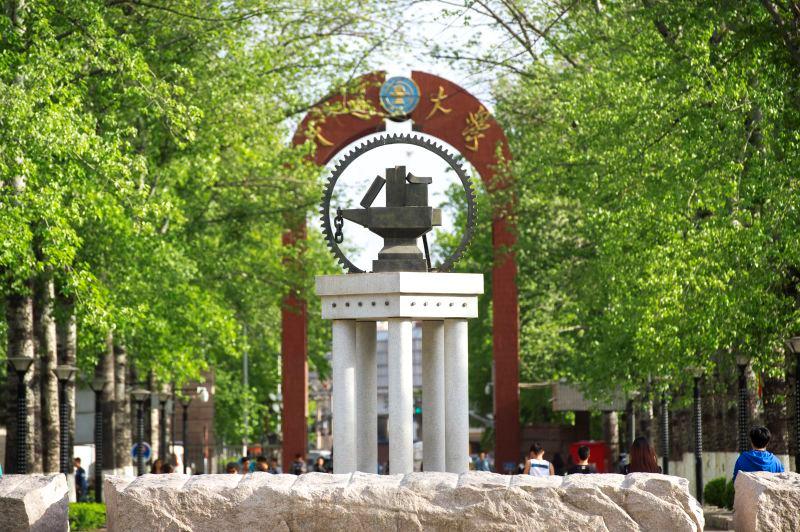 上交和西交哪个强,上交和西交对比