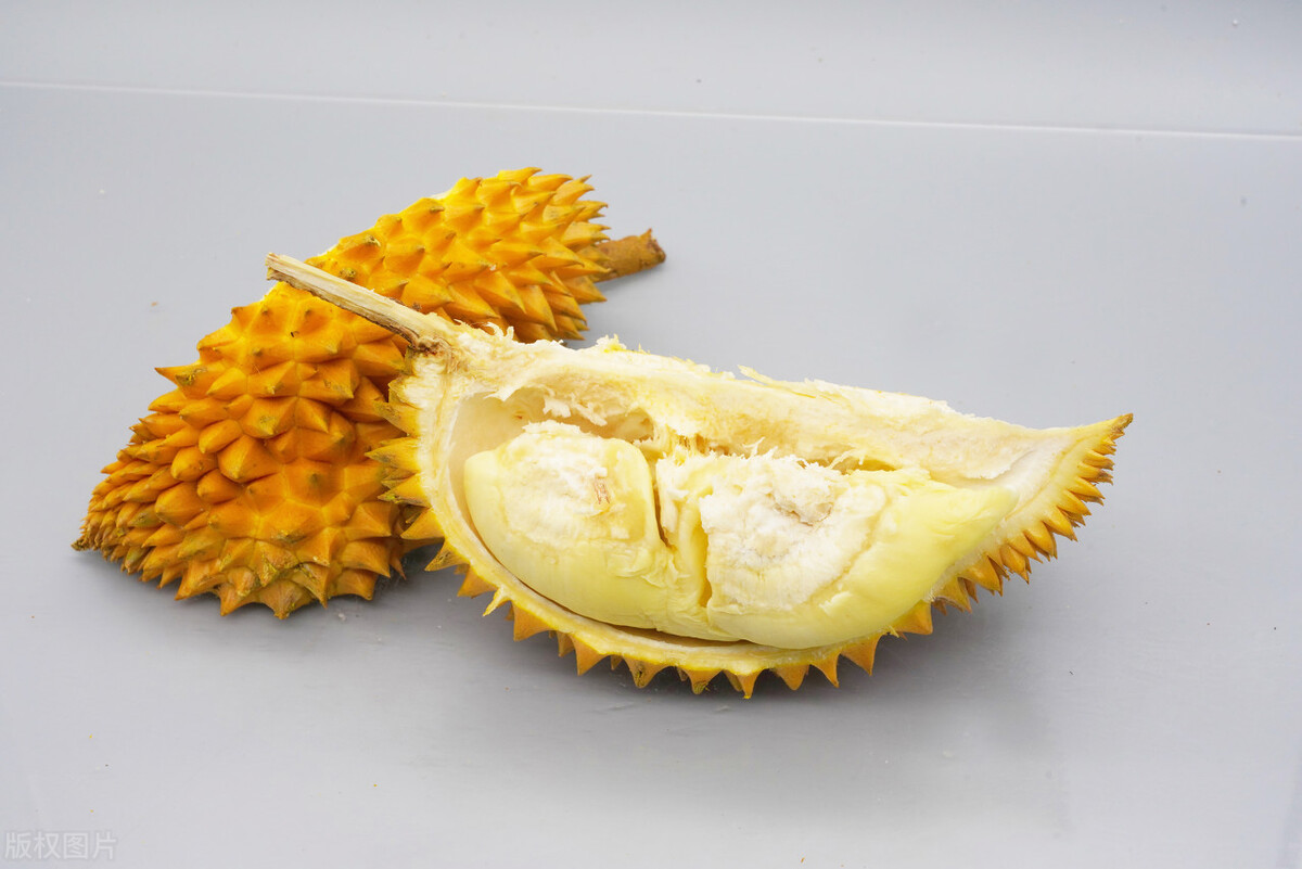 液氮锁鲜榴莲跟冻榴莲的区别,液氮冷冻榴莲肉和鲜榴莲哪个好