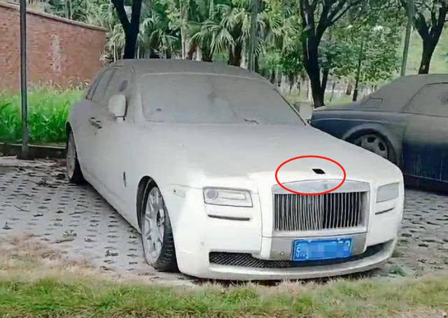 北京有块豪车“坟场”，百万豪车遍地都是，走近一看没人敢开