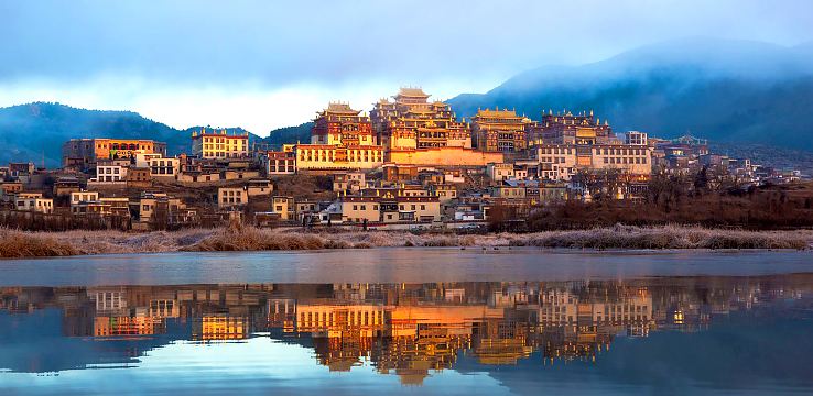 香格里拉十大景点推荐英文,香格里拉的十大最好景点