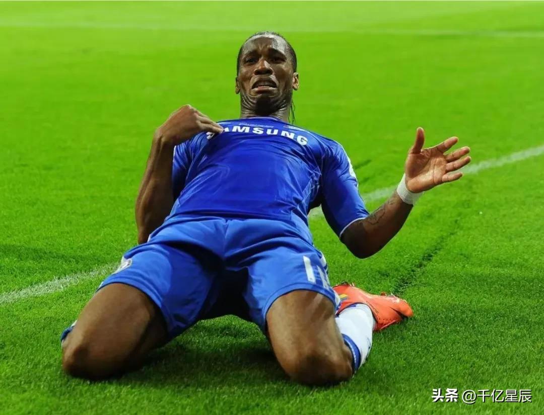 盘点足坛十大不可思议进球,足坛进球庆祝动作推荐