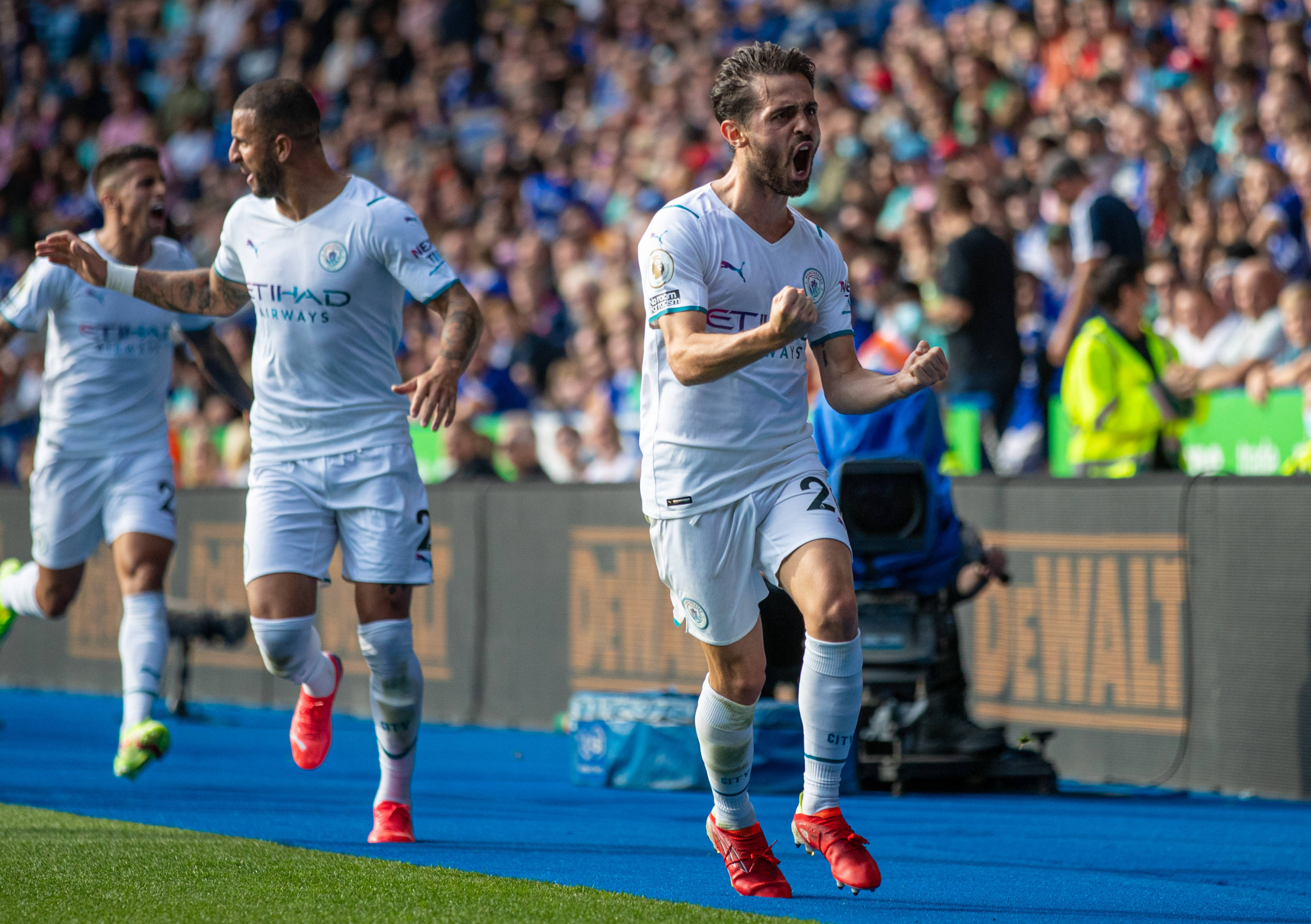 莱切斯特城vs曼彻斯特联预测,今日足球推荐布莱顿vs曼彻斯特联