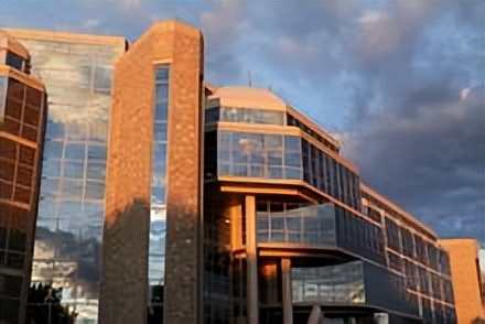 萨斯喀彻温大学介绍,萨斯喀彻温大学