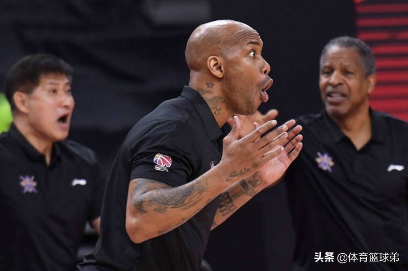 马布里下赛季回cba,马布里恐怖比赛