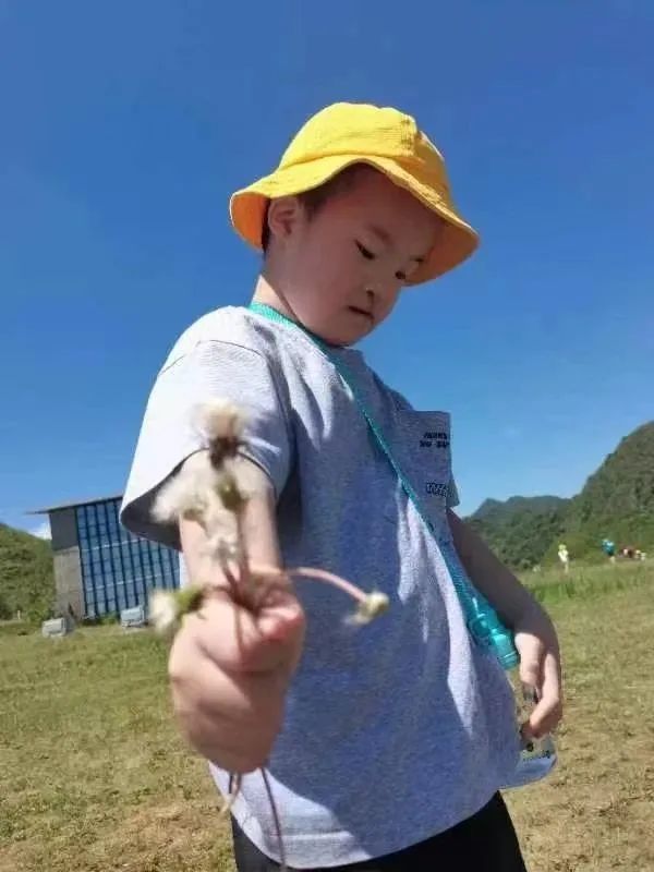 唐氏综合征10岁的孩子,唐氏孩子上小学