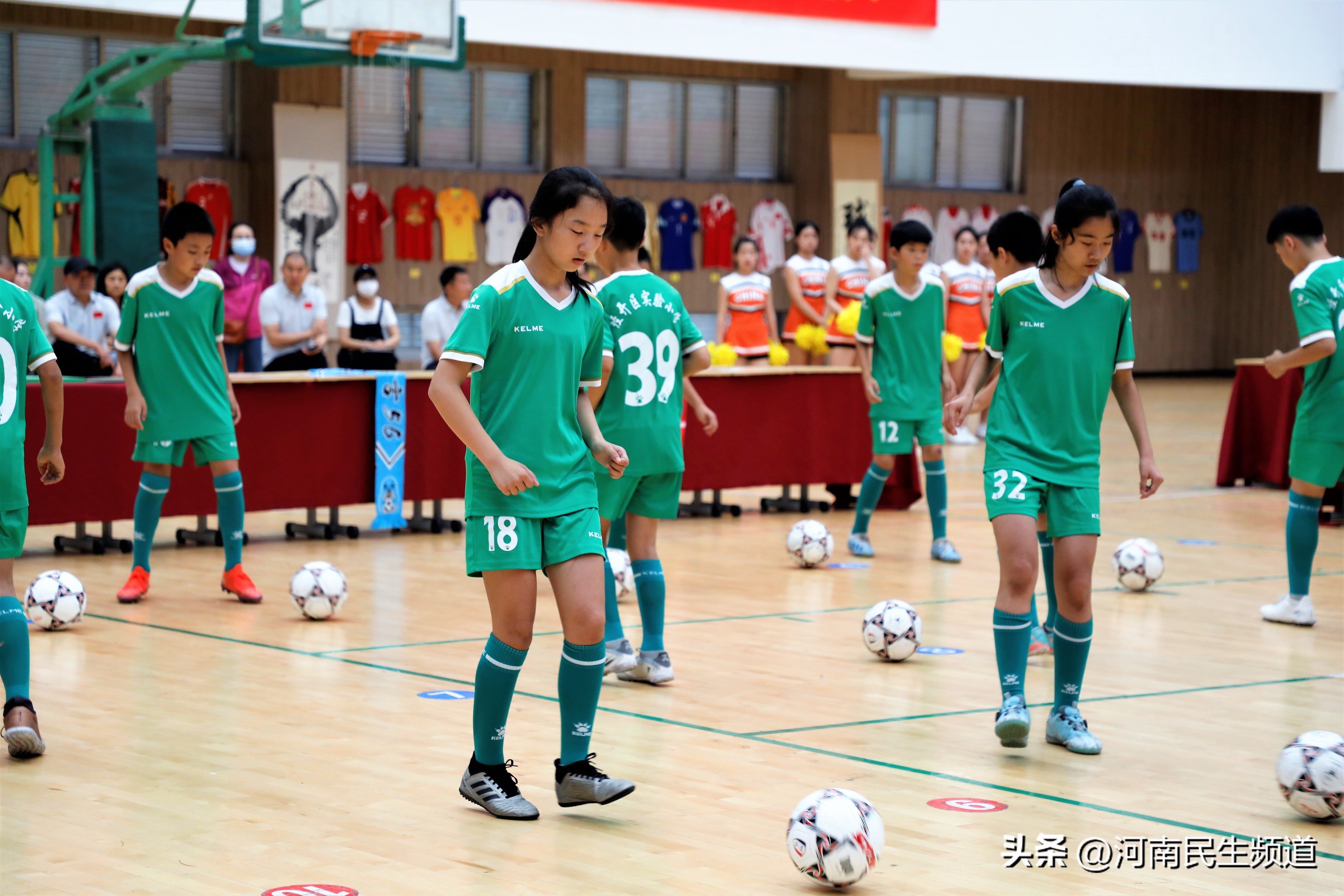 感受足球文化与魅力,感受体育魅力弘扬体育精神