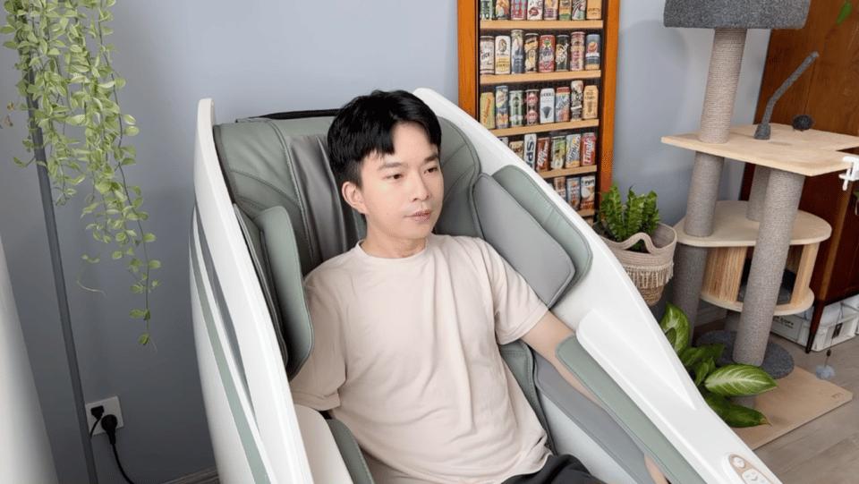 不用去泰国，在家享受舒爽拉伸按摩：奥佳华X9未来元气舱详细测评