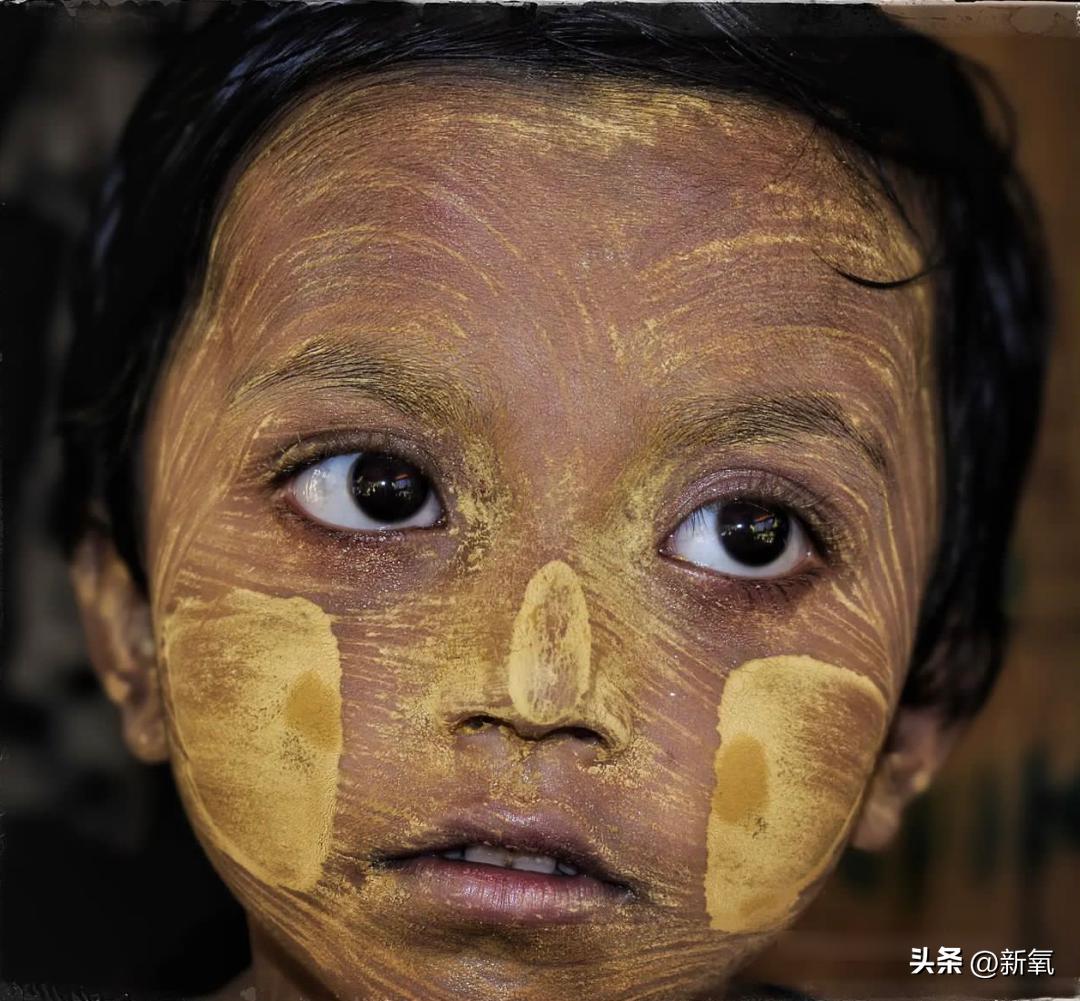 巴掌大的脸蛋完整版,巴掌大的脸真的好看吗