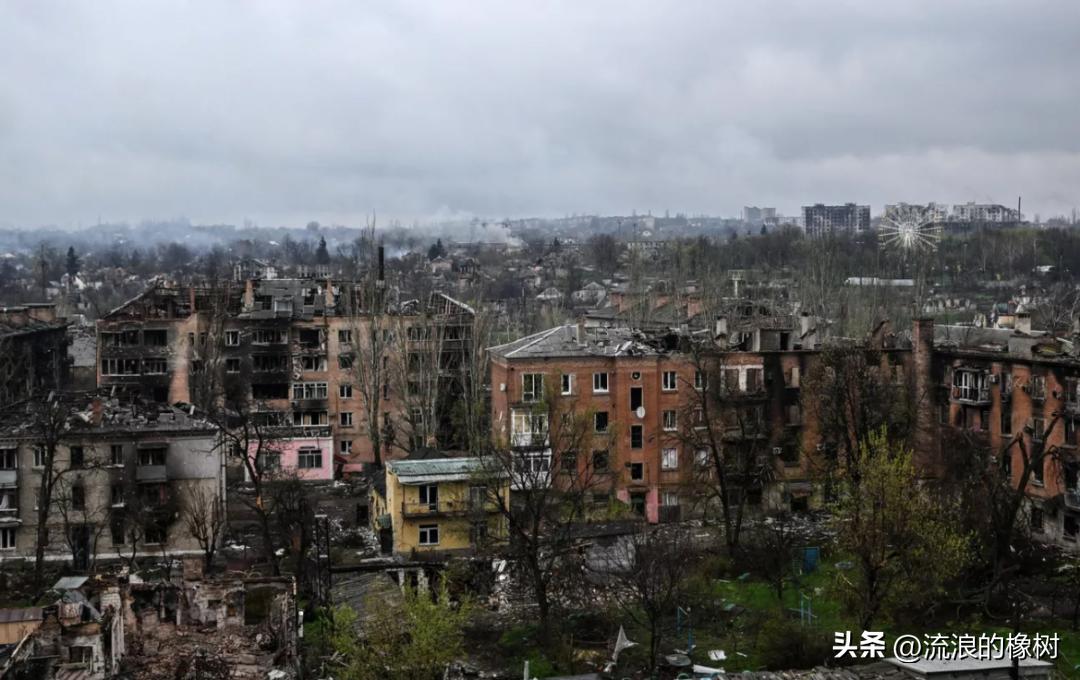 俄乌战争开始前武器援助,橡树行动为什么要打击美国的航母