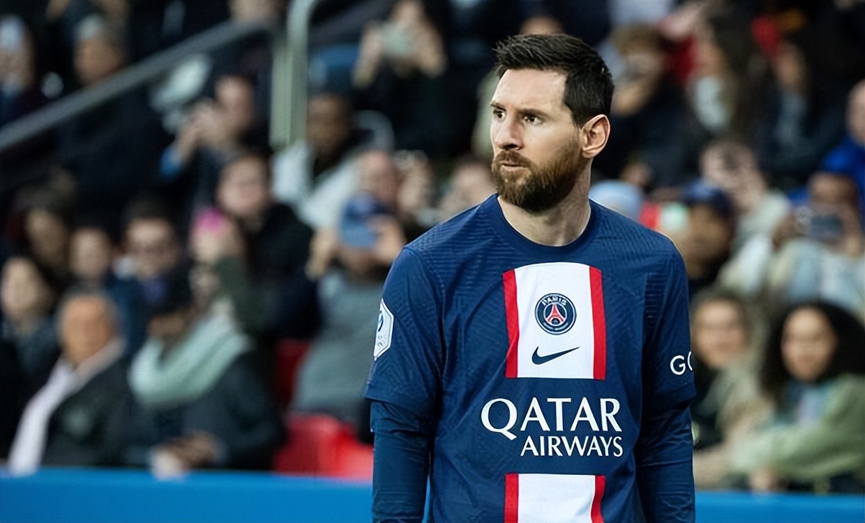 阿扎尔转会皇马谈梅西,阿扎尔离队