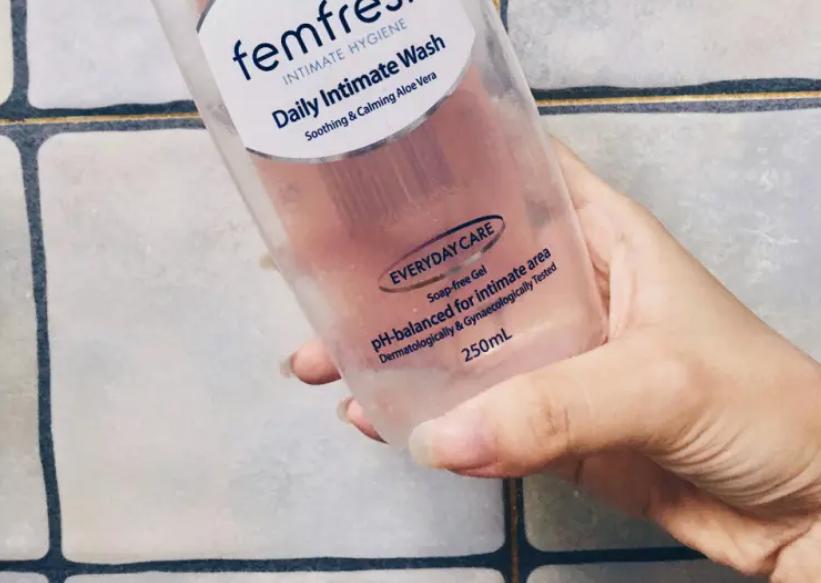 外阴老是干是怎么回事,阴道每天都有什么症状