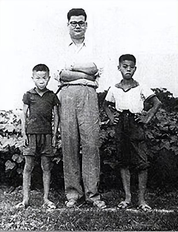 余华采访口吐芬芳莫言,余华口吐芬芳名场面