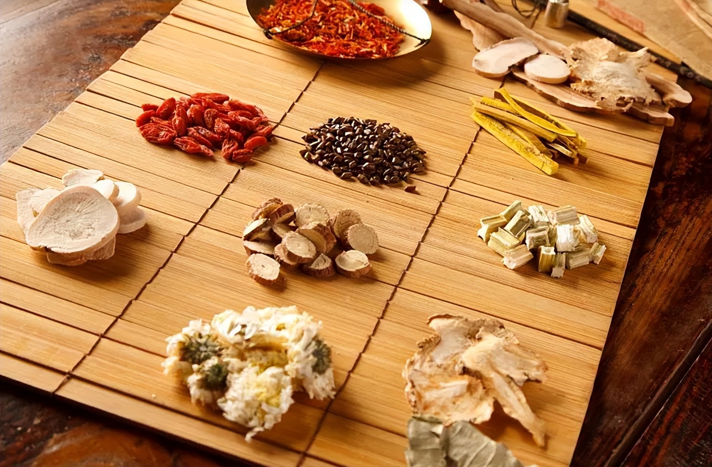 雪上一枝蒿可以祛风散寒吗,雪上一枝蒿治风湿