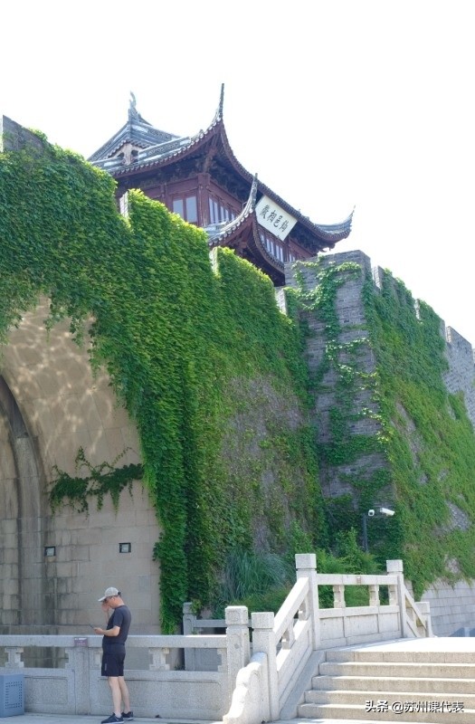 君到姑苏见人家尽枕河写的是哪里,君到姑苏见人家尽枕河是什么含义