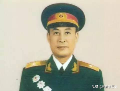 火箭军历任司令和政委是谁,第二炮兵火箭军历任司令员