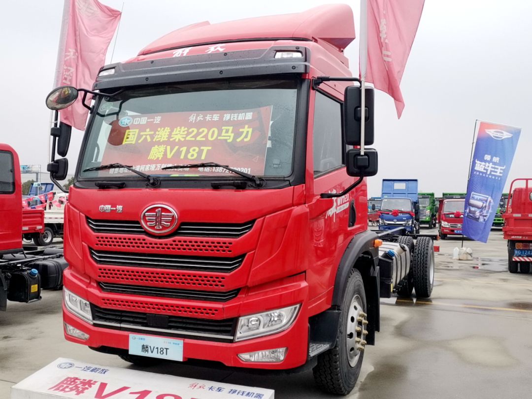 十堰龙信二手车市场雅阁,十堰龙信国际汽车城二手车直播