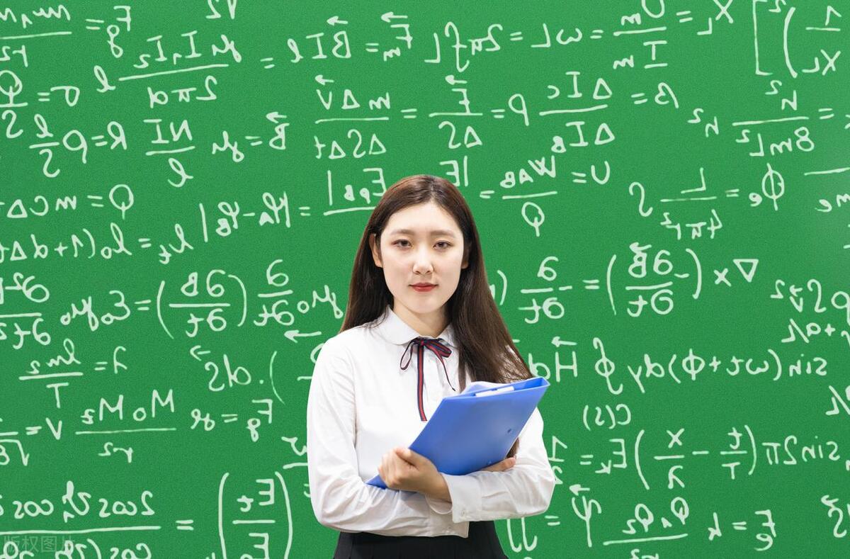 两个人再见面时的文案句子短句,离开一个人的文案短句干净