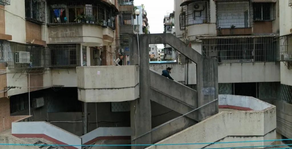 开年《狂飙》的江门，为什么传统且洋气？