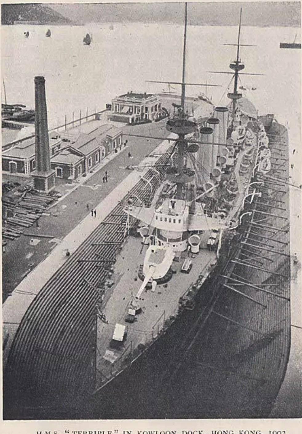 日军日记:*安妇慰**不服从管教,我很愤怒,用*刀刺**插入她的*体下**