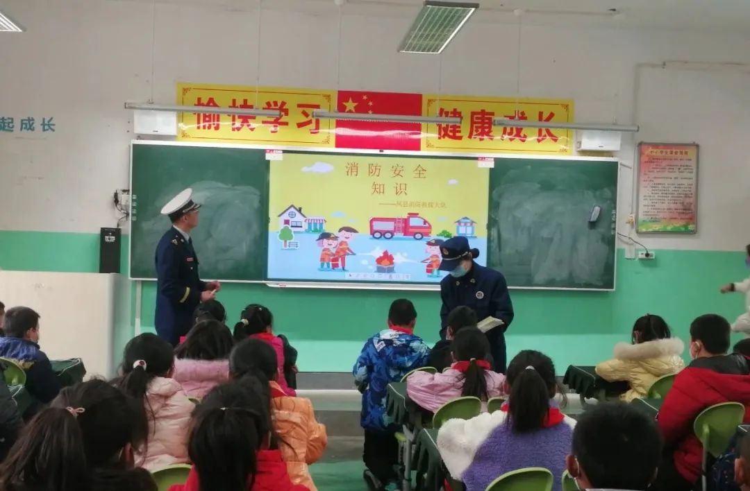 宝鸡共青团志愿者,助力乡村振兴公益创投志愿服务