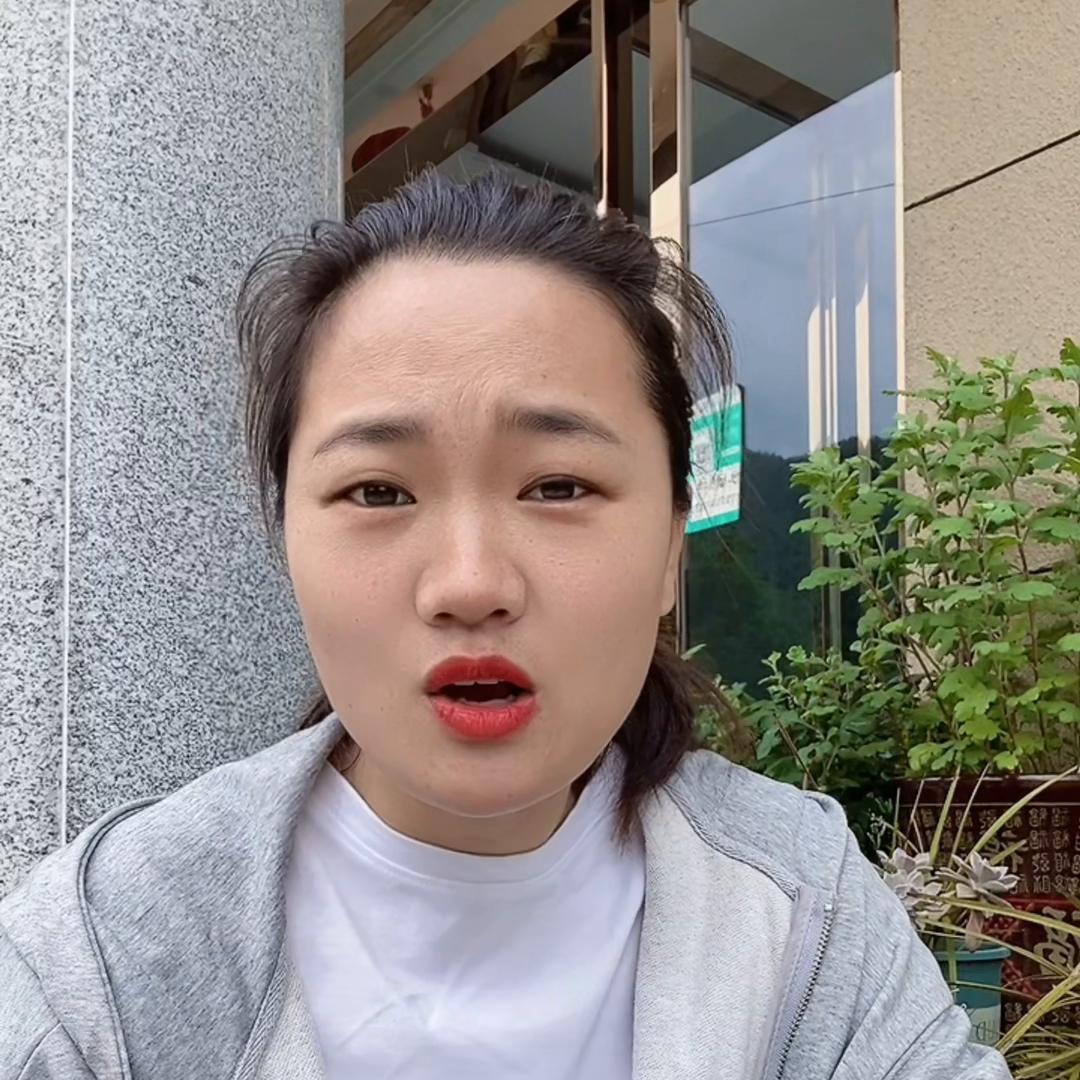 嫁人是嫁给人品和责任与担当,嫁人不是义务而是选择