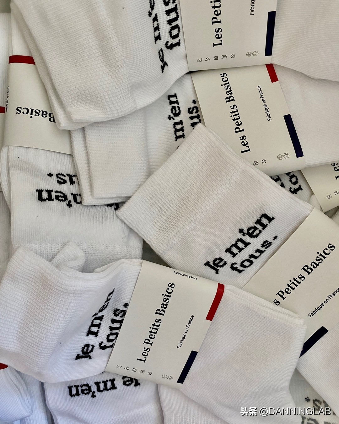 小众法式不规则感女装t恤,夏天穿t恤好看还是polo好看