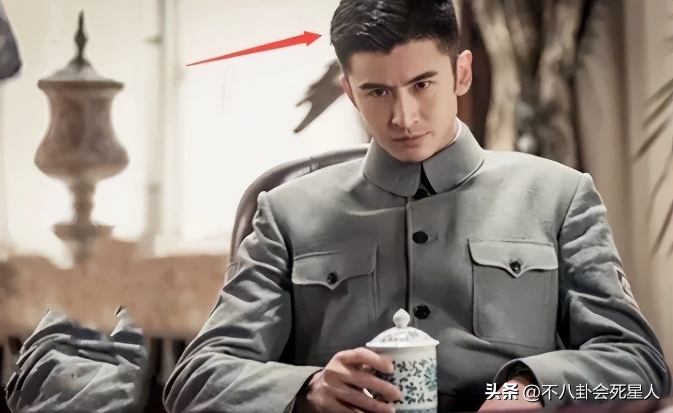 油头粉面演军人,油头粉面就别演警察了