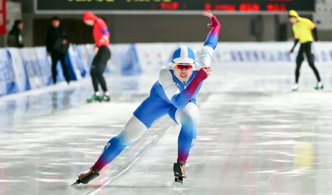 黑龙江省第十五届运动会速度滑冰比赛收官