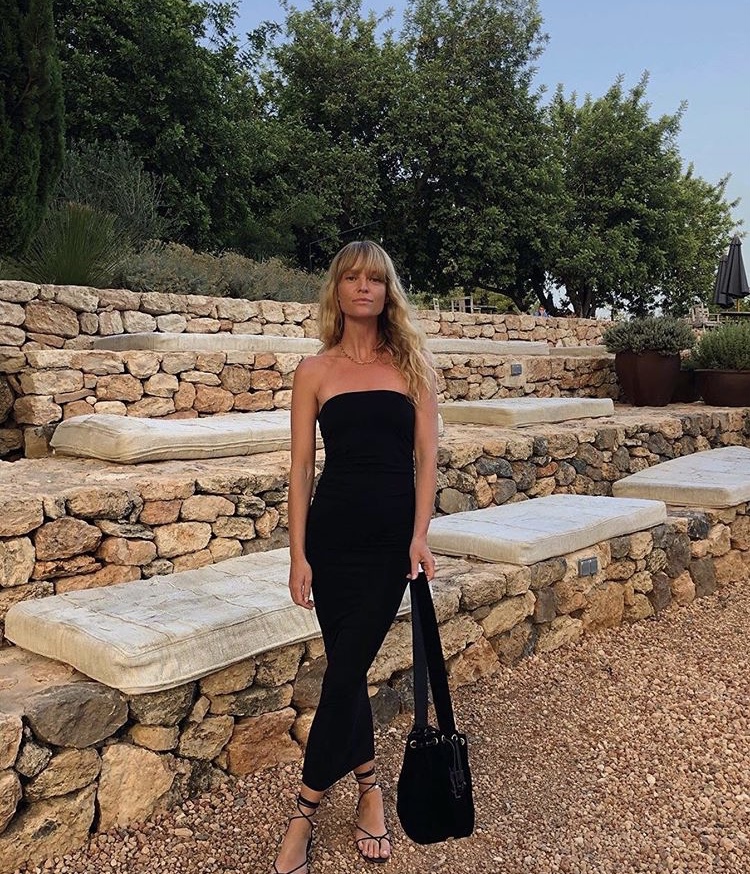 夏天穿搭避免一身黑,夏天不怕热的穿搭