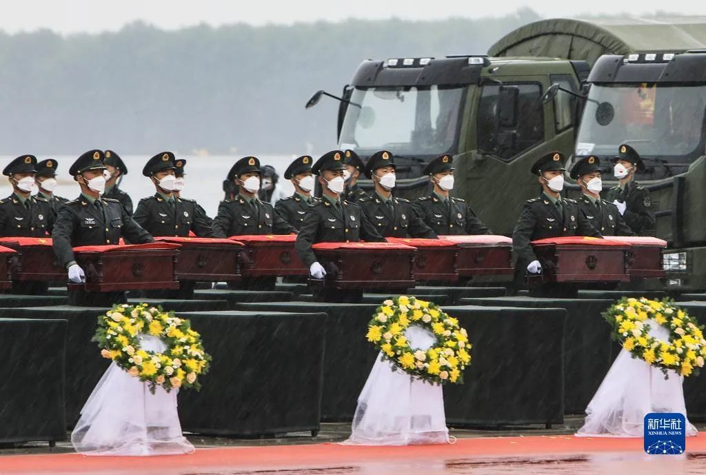 郑州商城发现“金面罩”,比三星堆还早/少林武术正式有了“郑州标准”/小伙寻亲20年在郑州找到亲生母亲