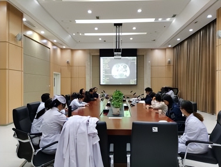 因为有你“胰”生平安——重（碳）离子治疗胰腺癌五问